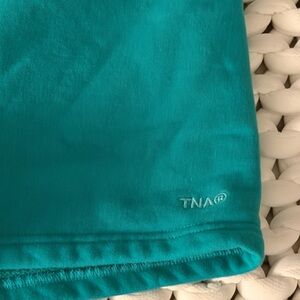Aritzia TNA kelly green Sweatfleece Shorts